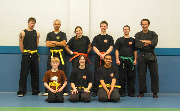 Dec 2004, left to right, front row: Matthew, Heley, Max
back row: Ben, Tom, Theresa, Sam, David, Massimo